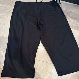 WOMAN WITHIN WOMENS 4X 34/36 WOMENS PULL ON BLACK PANTS NEW